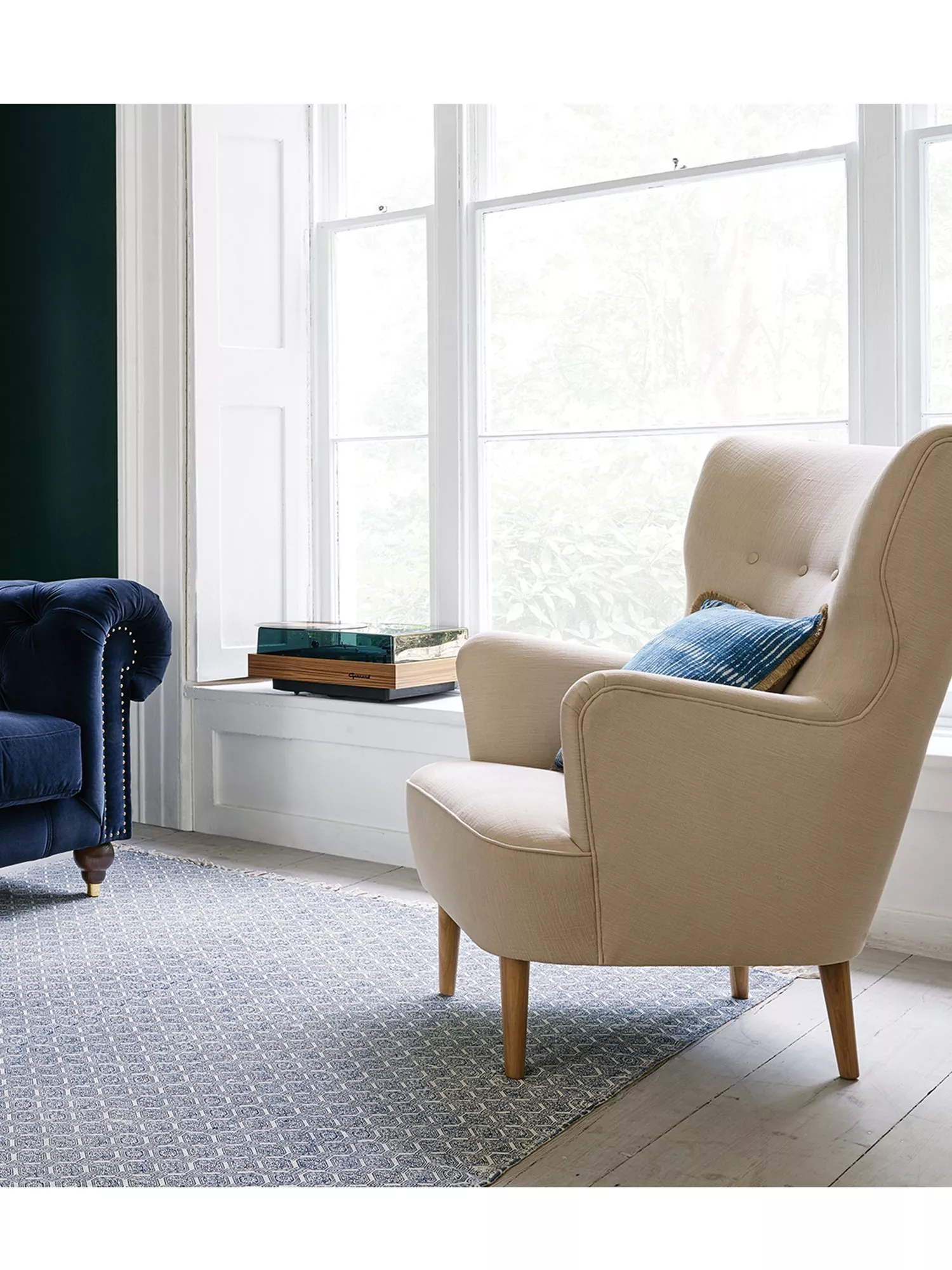 Carousel image, index 7