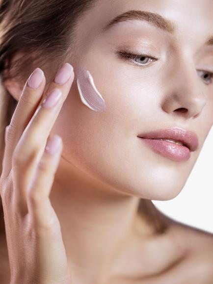 Sisley-Paris Phyto-Blanc Correcting Brightening Moisturiser Multi-Defense Shield SPF 50+ PA+++, 40ml - view 2, 