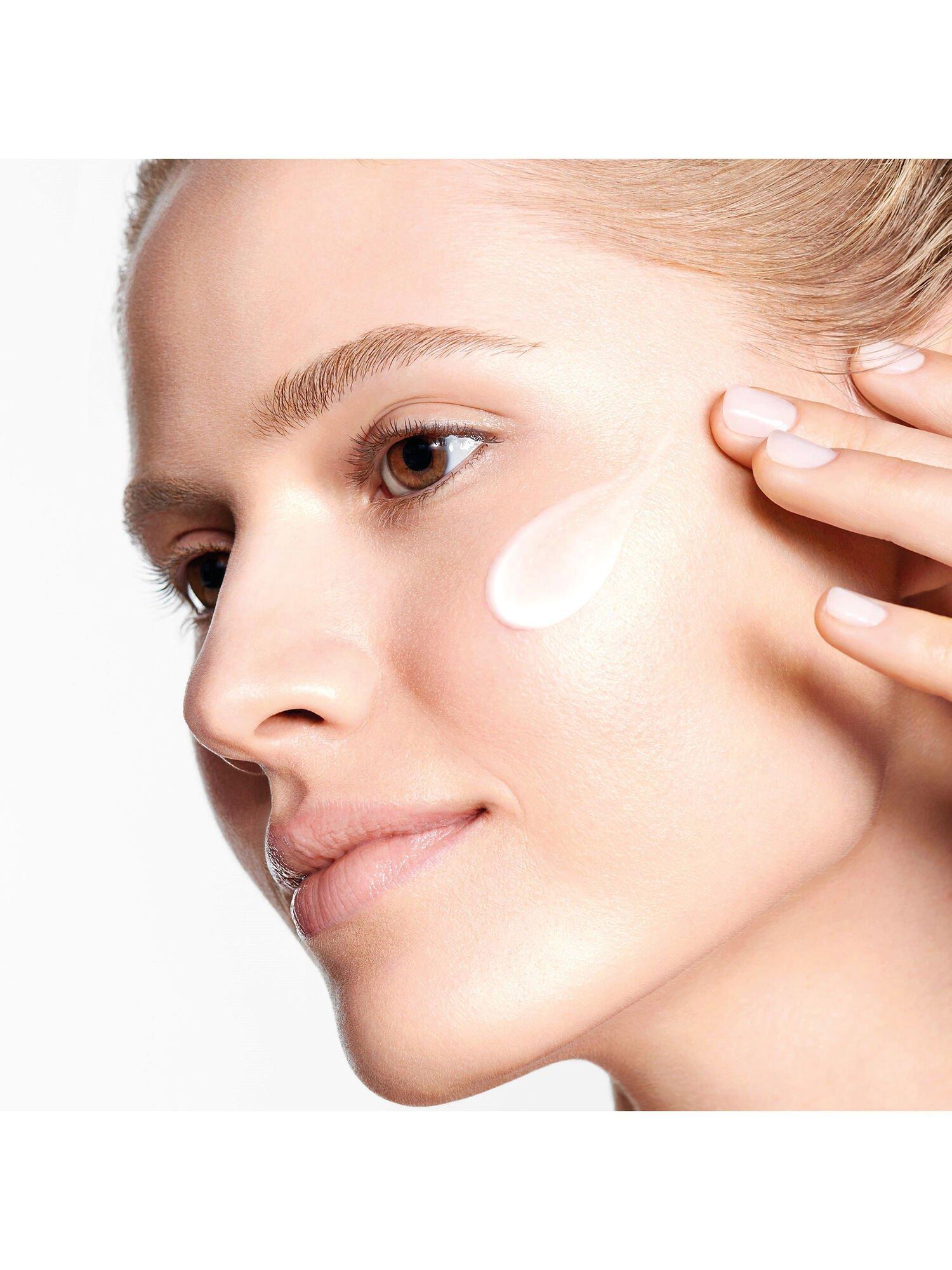 Product image 3 of 5, which shows DIOR Capture Totale Super Potent Rich Cream, 50ml