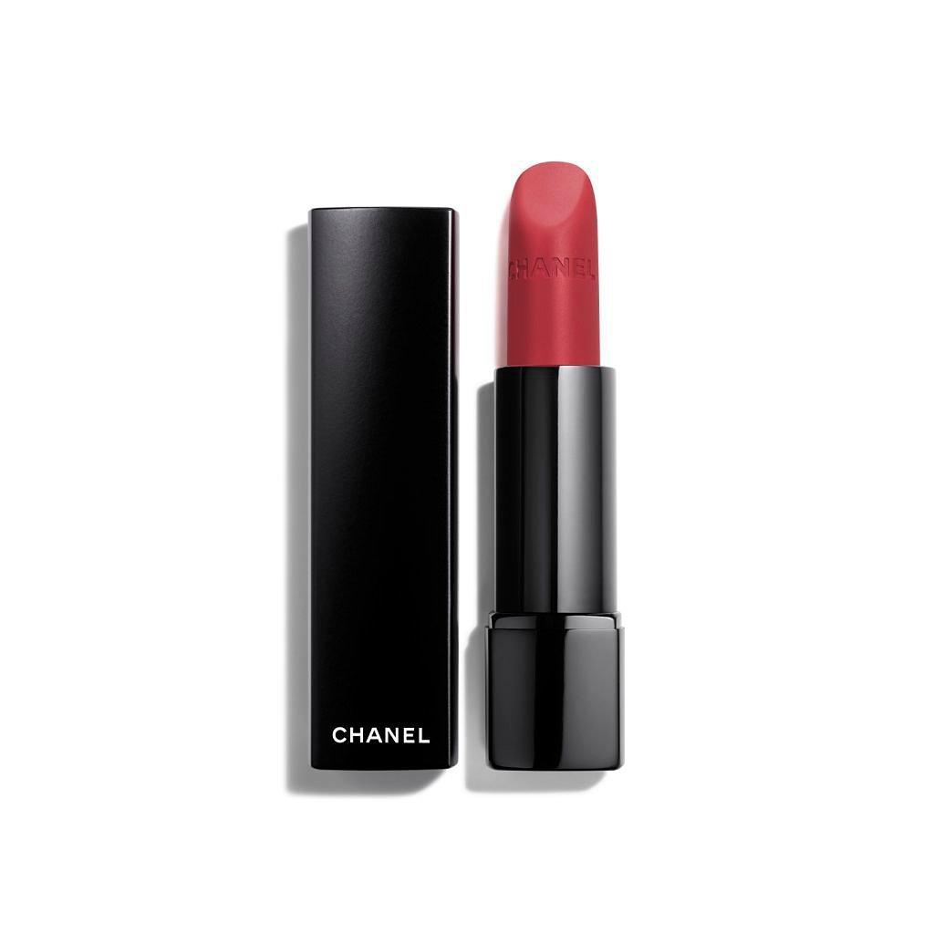 CHANEL Rouge Alllure Velvet Extrême Intense Matte Lip Colour, 136 Pivoine Noire