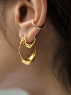 Monica Vinader Deia Slim Hoop Earrings, Gold - view 2, Gold