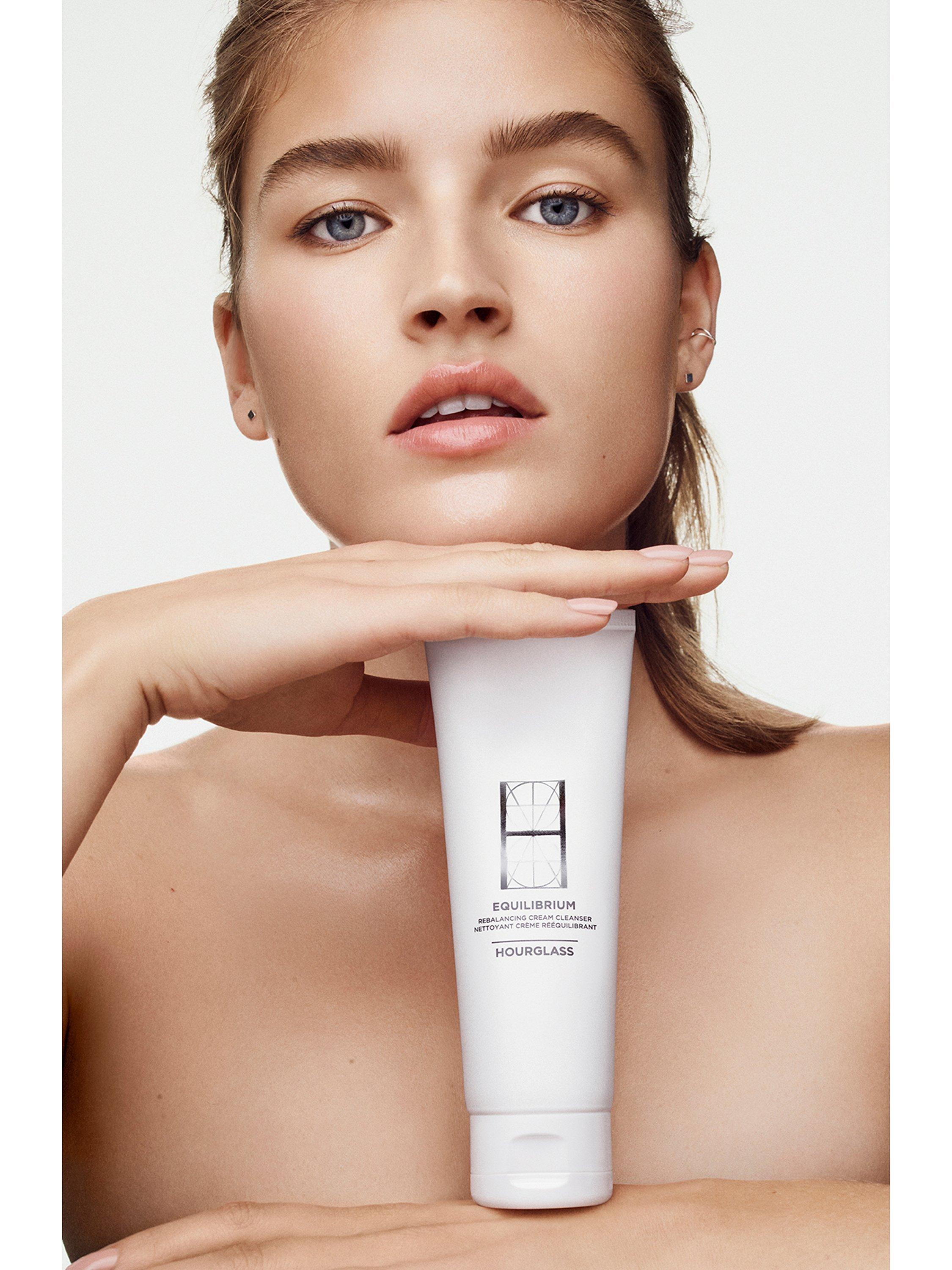 Product image 3 of 4, which shows Hourglass Equilibrium Rebalancing Cream Cleanser, 110ml