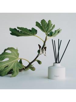 Jo Malone London Fresh Fig & Cassis Diffuser Oil Refill, 350ml - view 2, 