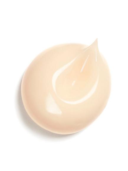 CHANEL Sublimage La Crème Corps Et Décolleté The Revitalising Radiance Fresh Body Cream Jar, 150g - view 2, 