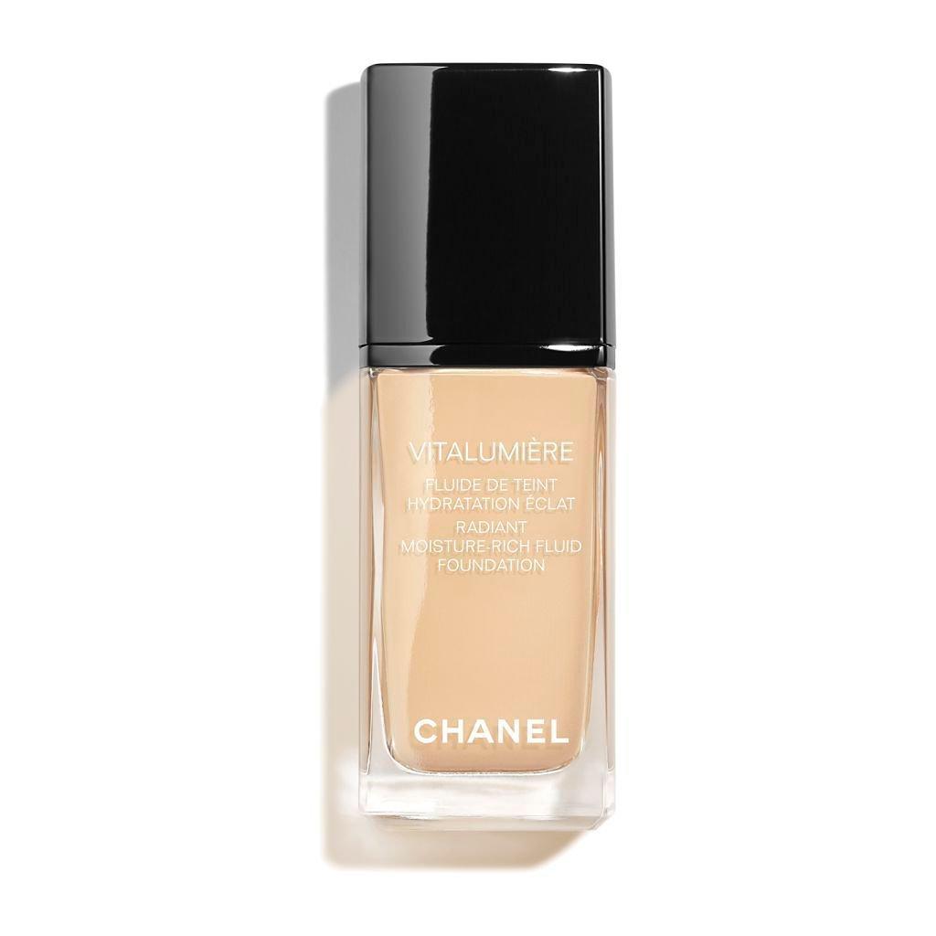 CHANEL Vitalumière Radiant, Moisture-Rich Fluid Foundation, 10 Limpide