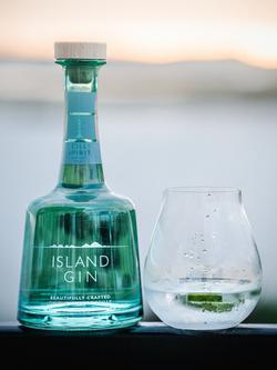 Scilly Spirit Distillery Island Gin, 70cl - view 2, Multi