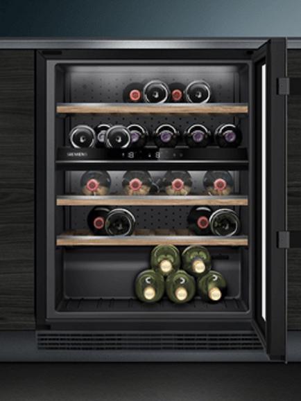 Siemens iQ500 KU21WAHG0G Integrated 44-Bottle Wine Cooler - view 2, 