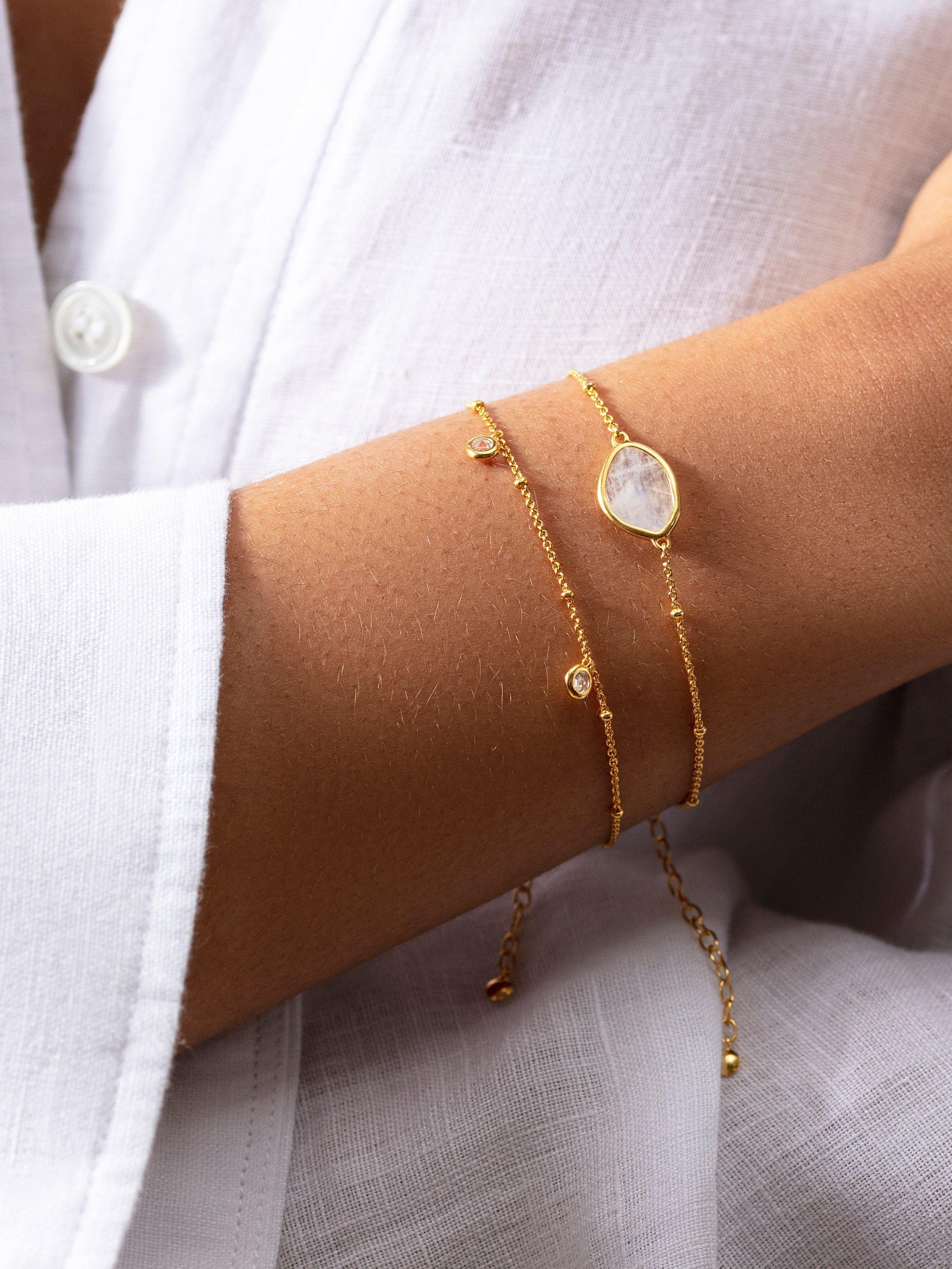 Product image 2 of 4, which shows Monica Vinader Mini Gem Chain Bracelet, Gold/White Topaz