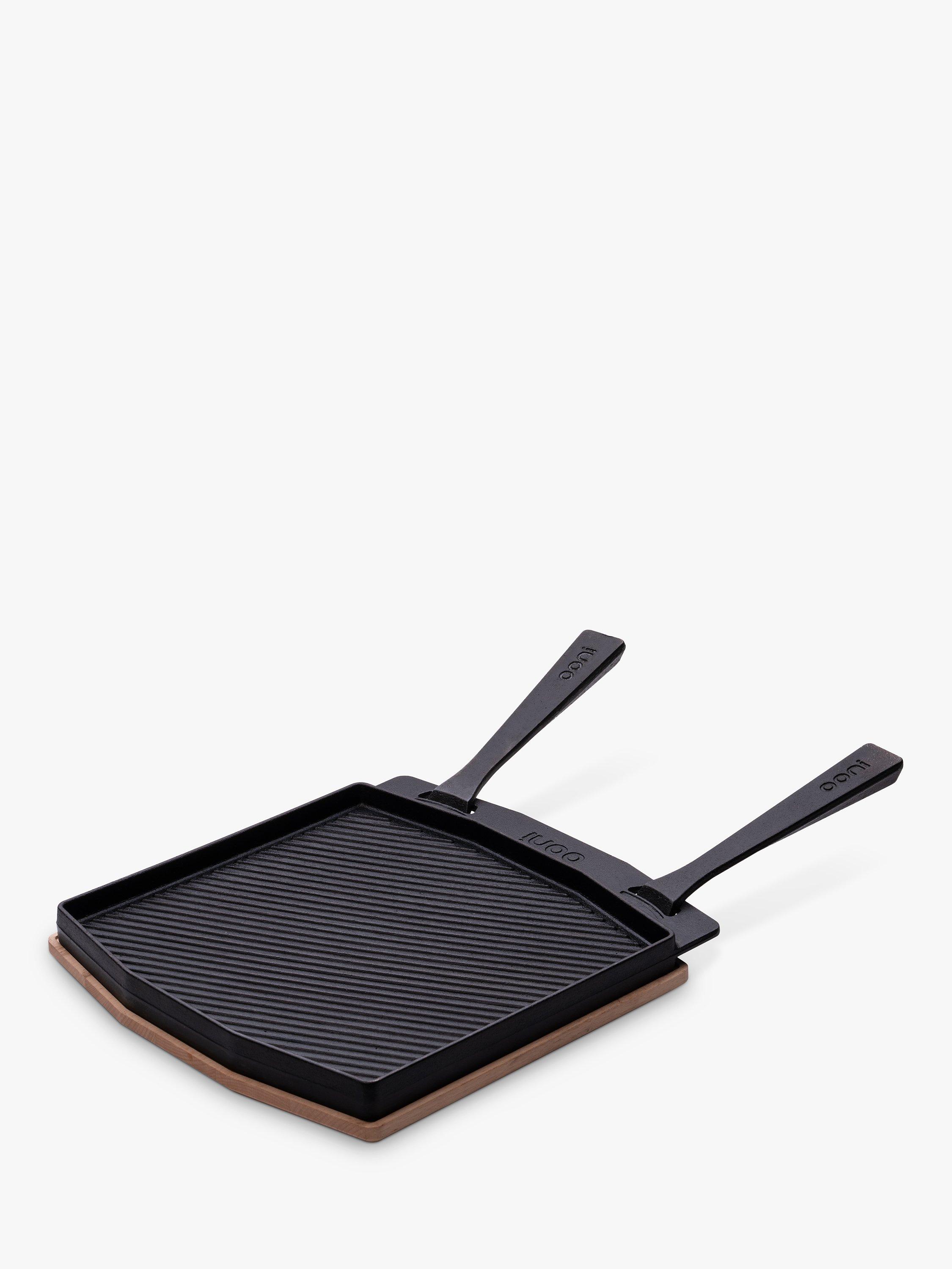 Ooni Dual Sided Cast Iron Grizzler Plate with Beech Wood Board