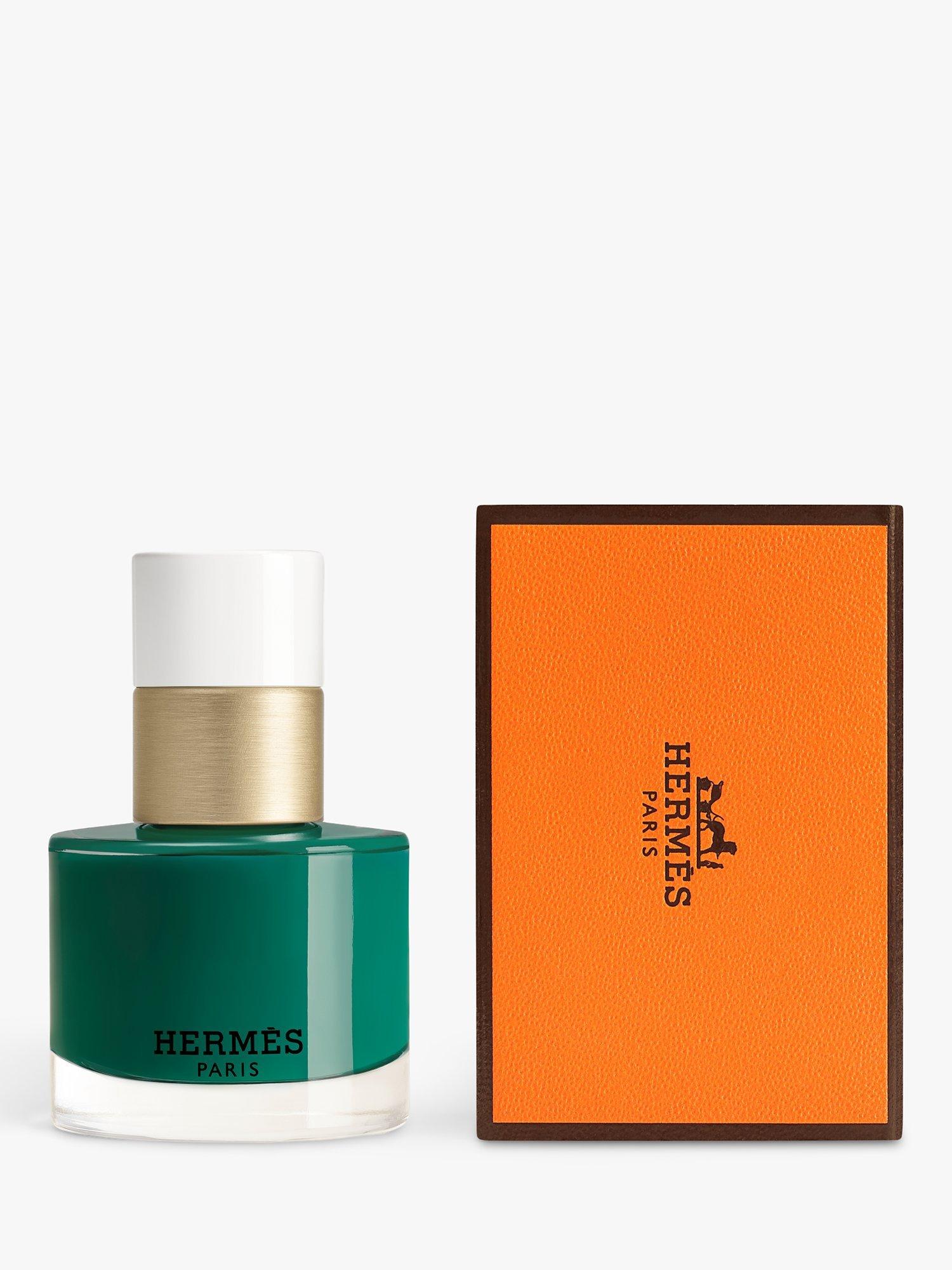 Product image 2 of 7, which shows Hermès Les Mains Hermès Nail Enamel, 91 Vert Ecossais