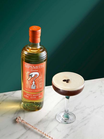 Sipsmith Zesty Orange Gin, 70cl - view 2, Multi