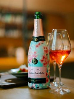 Nicolas Feuillatte Reserve Brut Rosé, 75cl - view 2, Multi