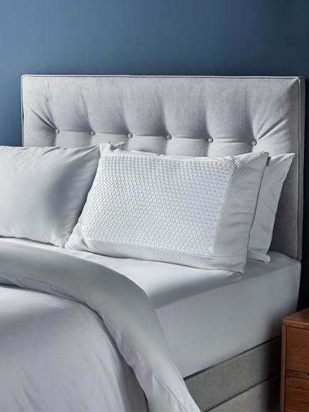 Silentnight Wellbeing Cool Touch Standard Pillow, Medium/Firm, White