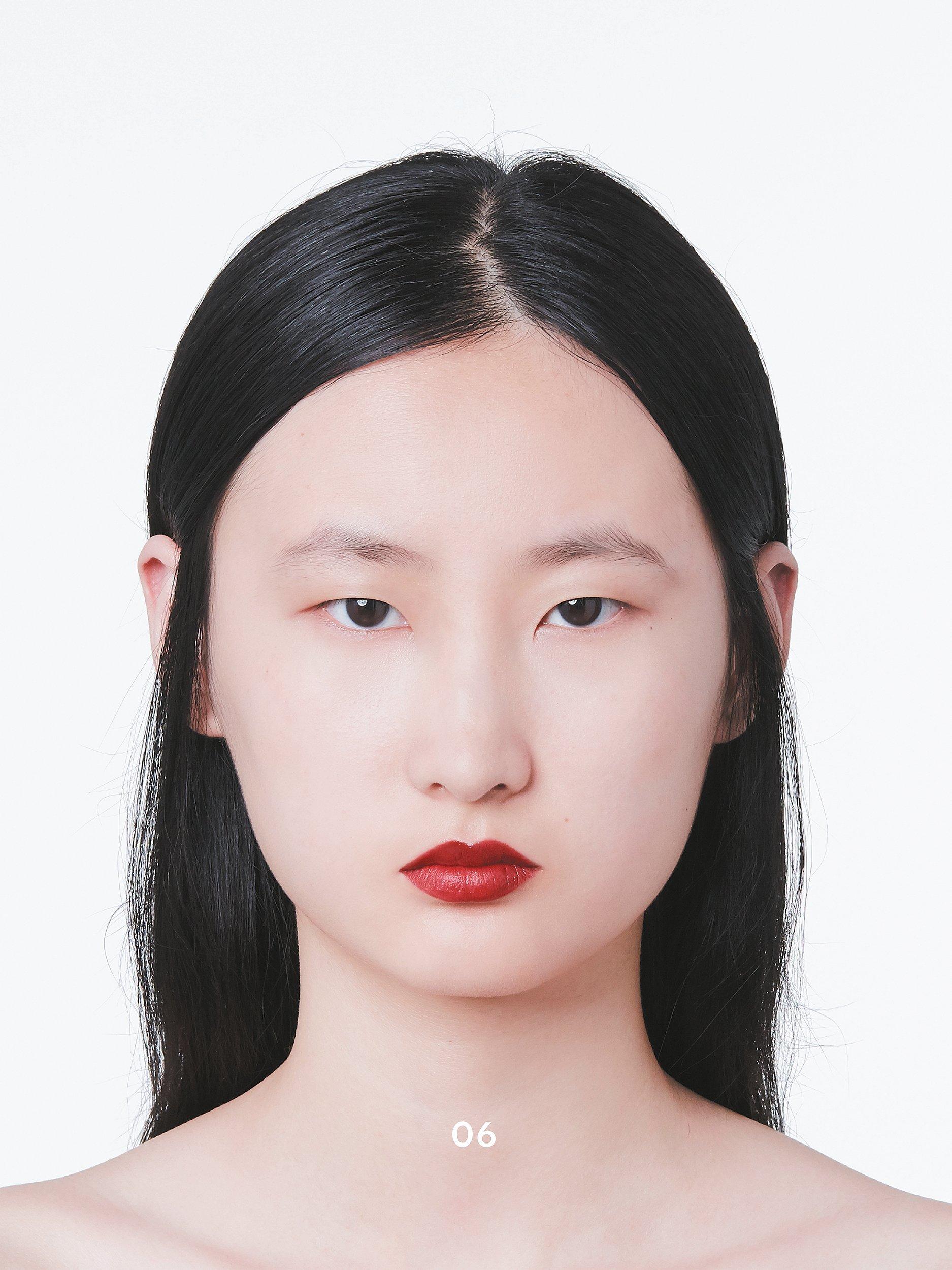 Product image 5 of 6, which shows Gucci Crayon Contour Des Lèvres Lip Pencil, 06 Rust Red