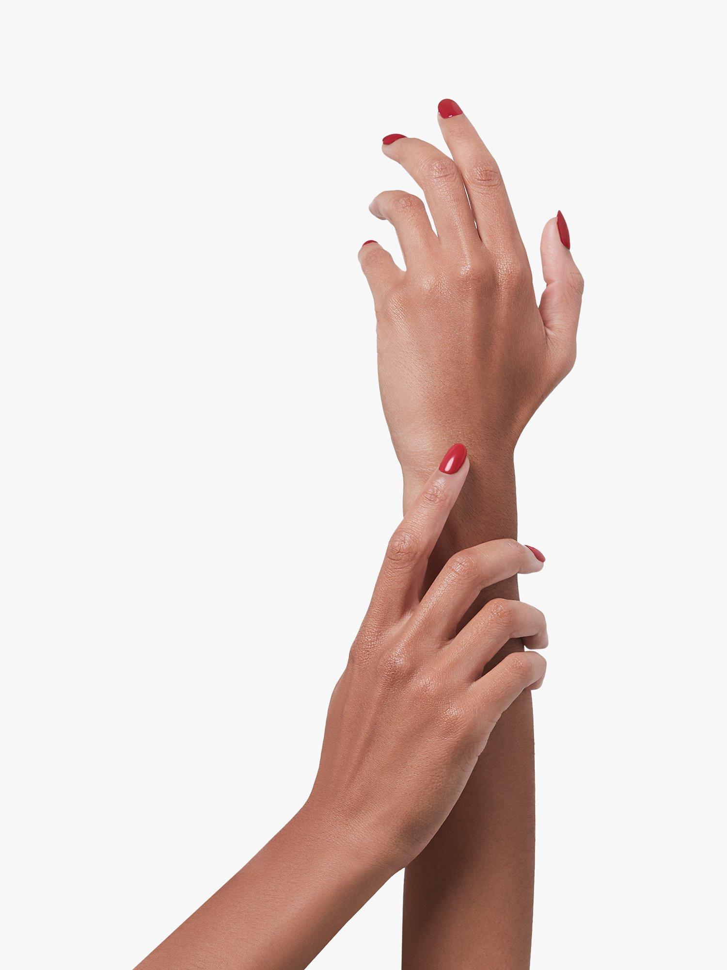 Product image 5 of 6, which shows Gucci Vernis À Ongles Nail Polish, 025* Goldie Red
