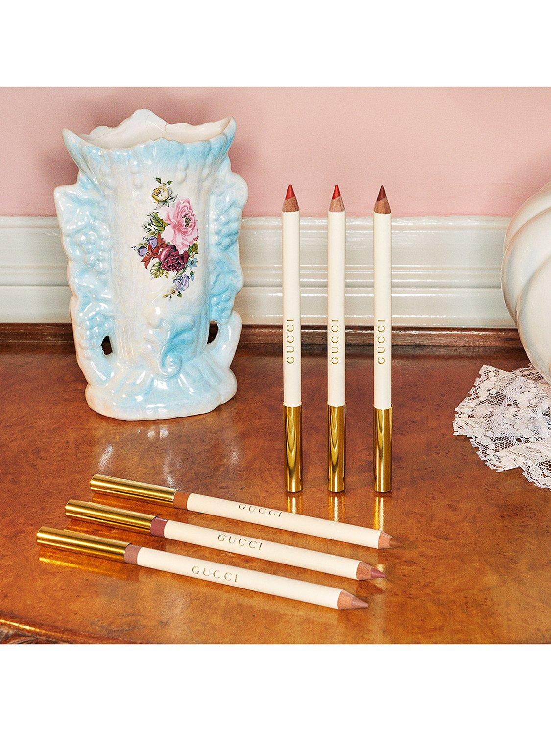 Product image 6 of 6, which shows Gucci Crayon Contour Des Lèvres Lip Pencil, 04 The Gucci Red