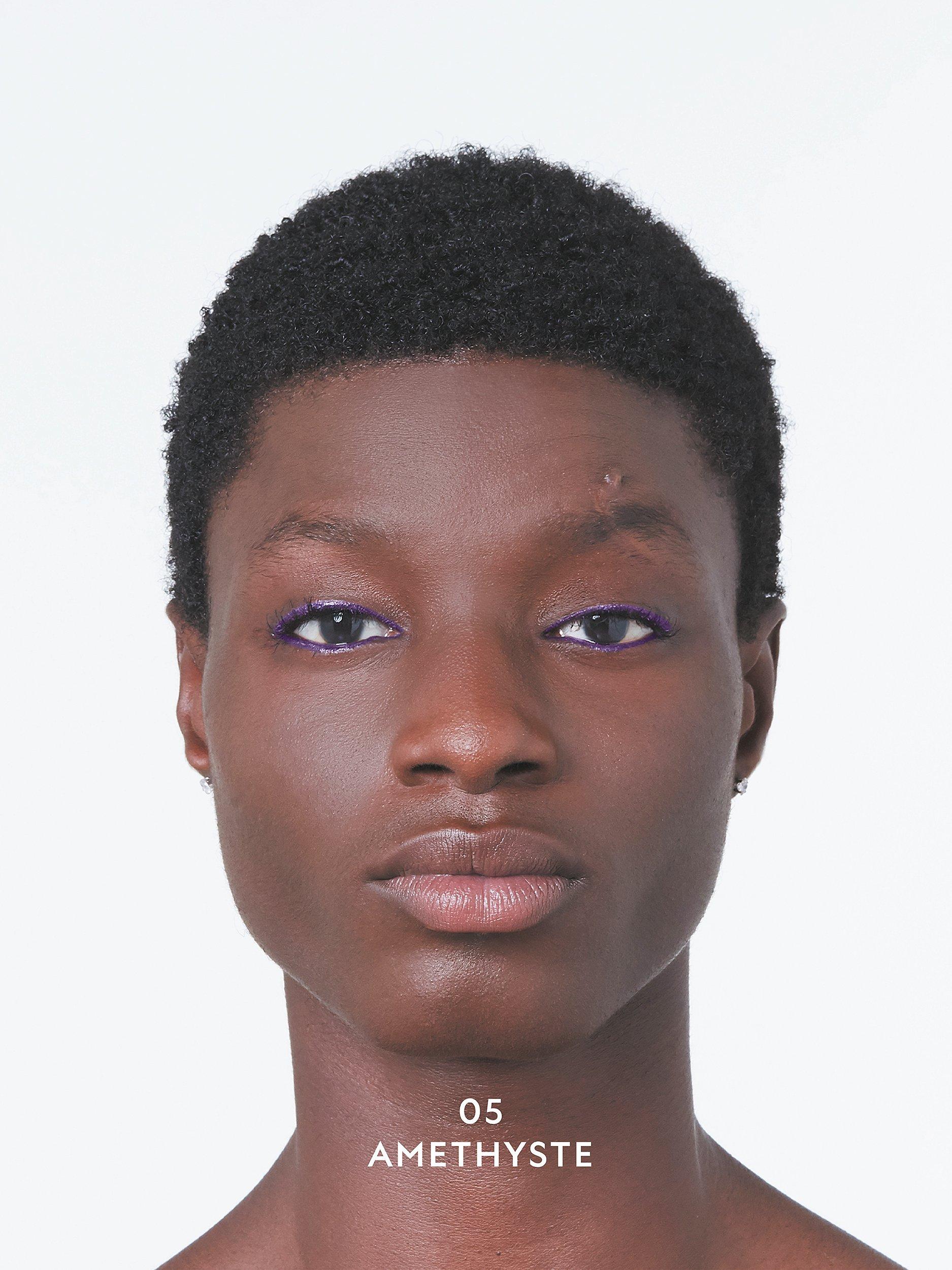 Product image 5 of 7, which shows Gucci Stylo Contour Des Yeux Eye Khol Eyeliner Pencil, 05 Amethyst