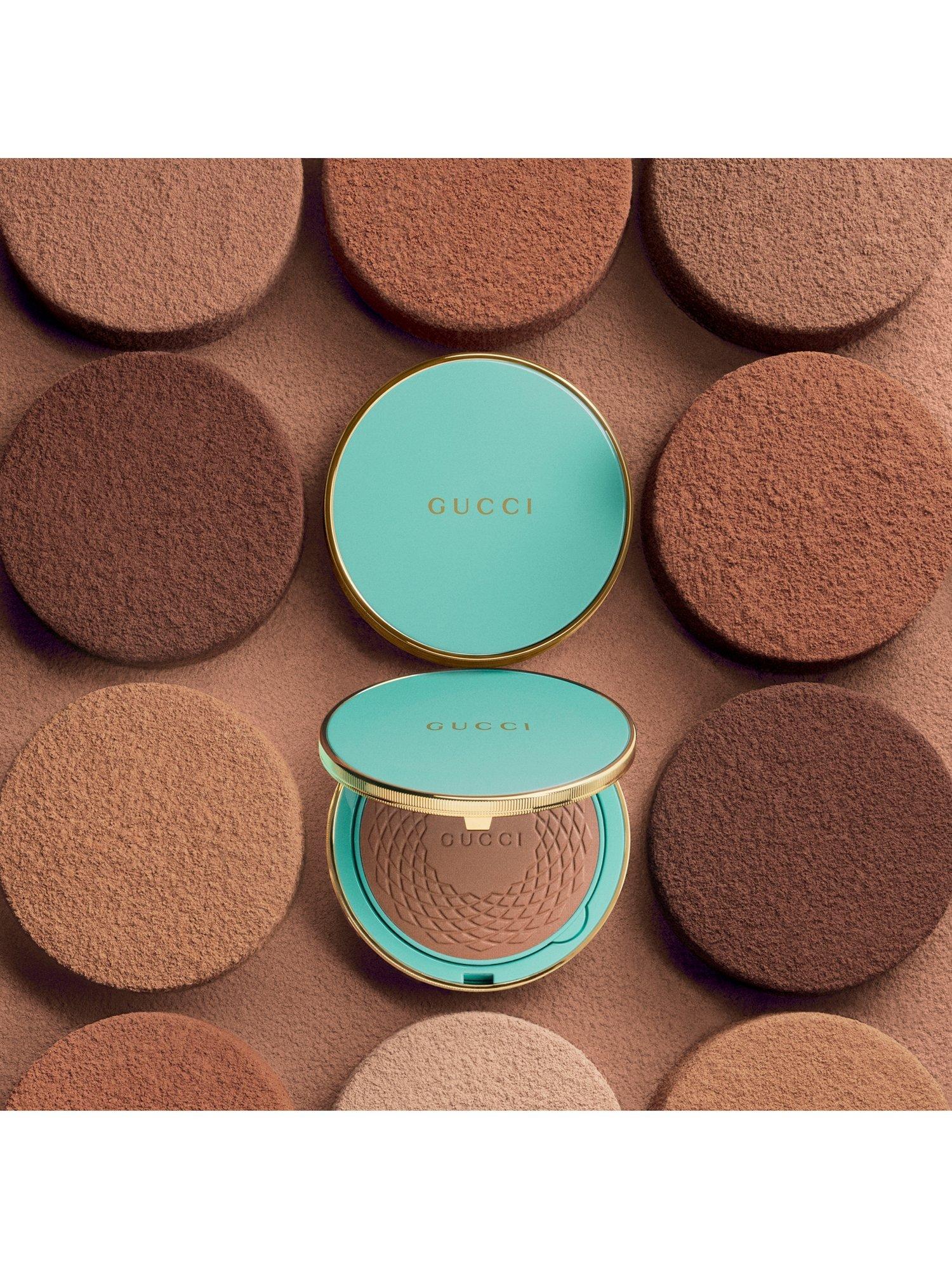 Product image 2 of 7, which shows Gucci Poudre De Beauté Éclat Soleil Powder, 04