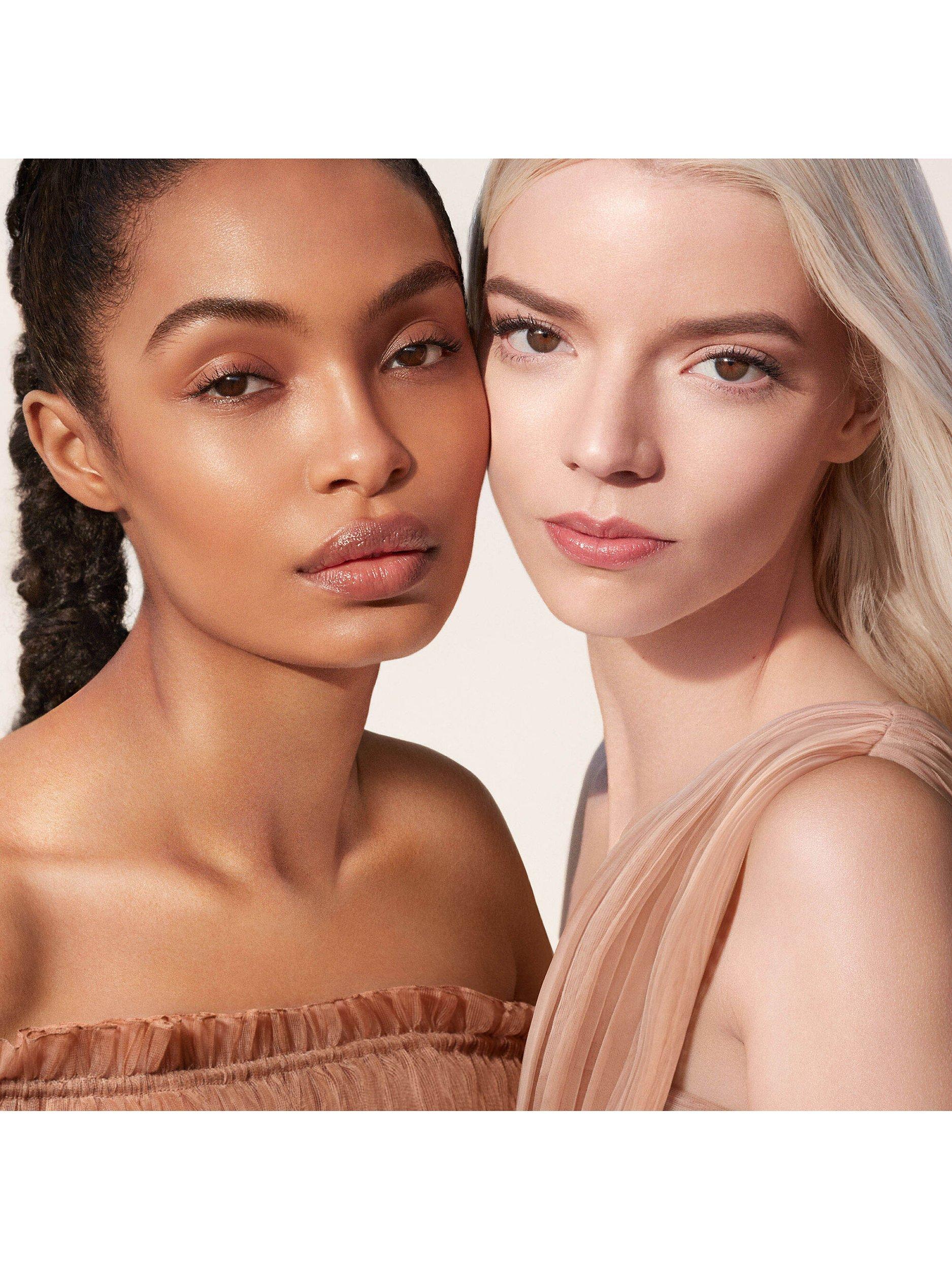Product image 9 of 9, which shows DIOR Forever Skin Glow Foundation, 00