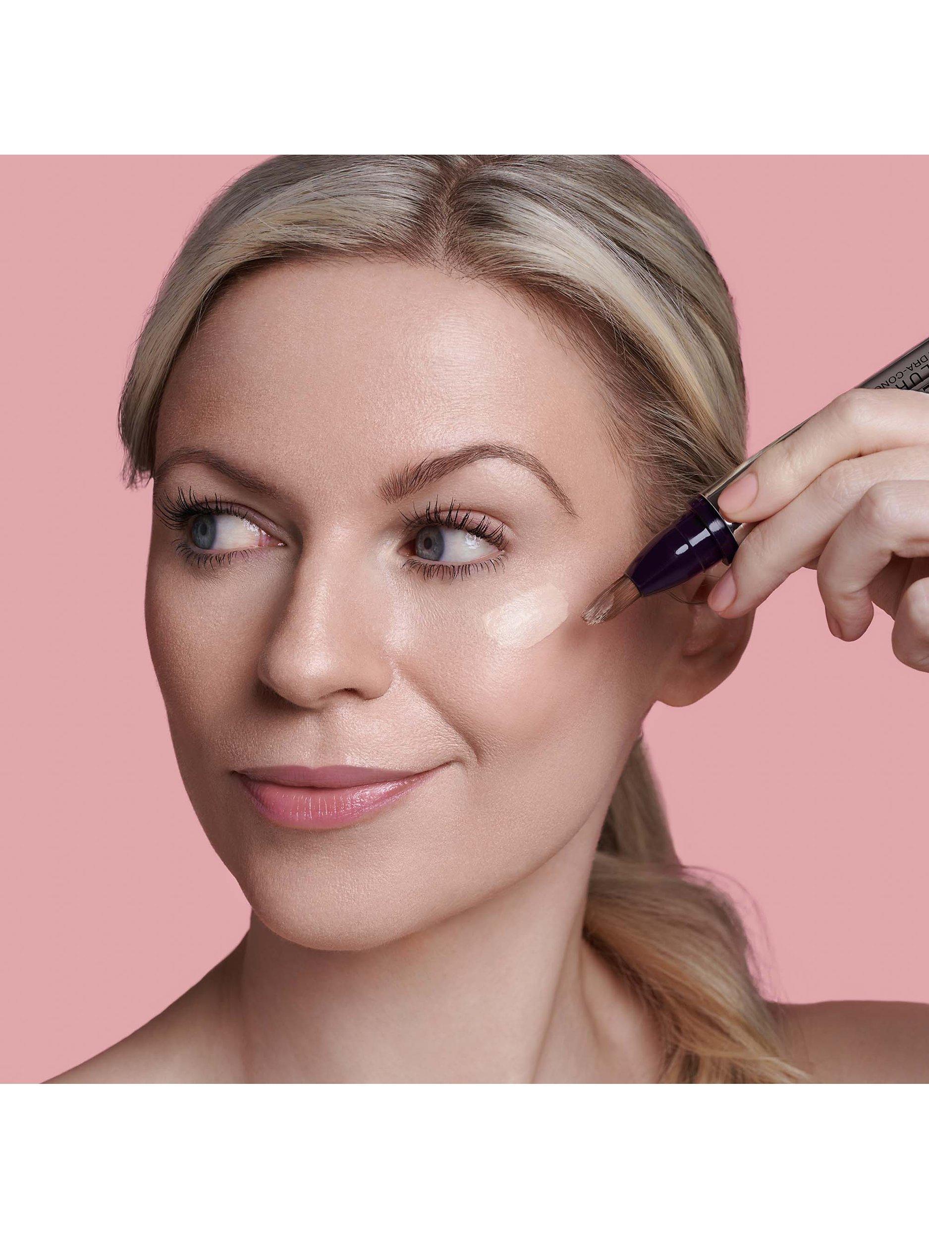 Product image 7 of 7, which shows BY TERRY Hyaluronic Hydra-Concealer, 200 Natural