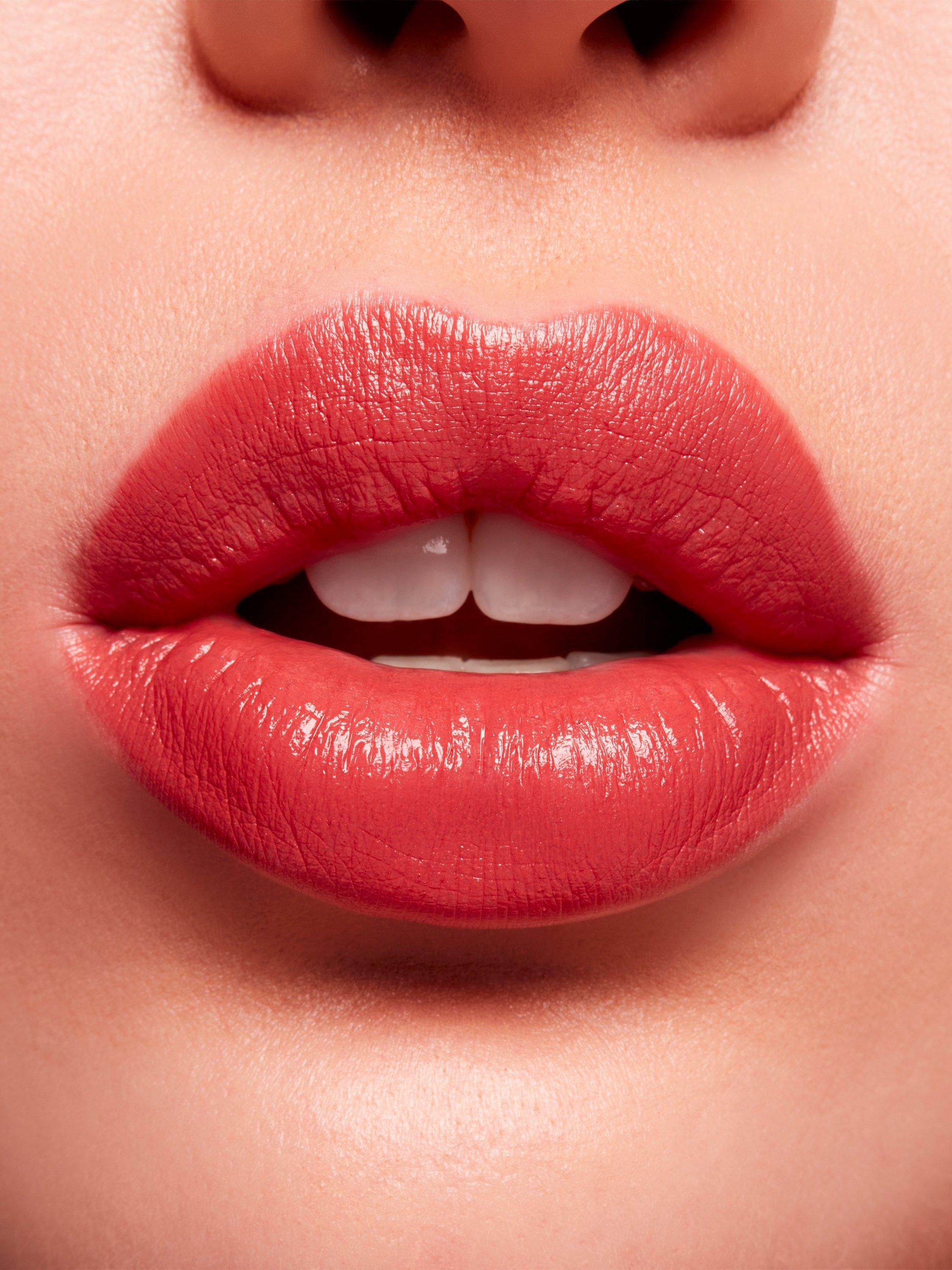 Product image 3 of 5, which shows MAC Lipstick - Amplified Creme, Spill The Tea