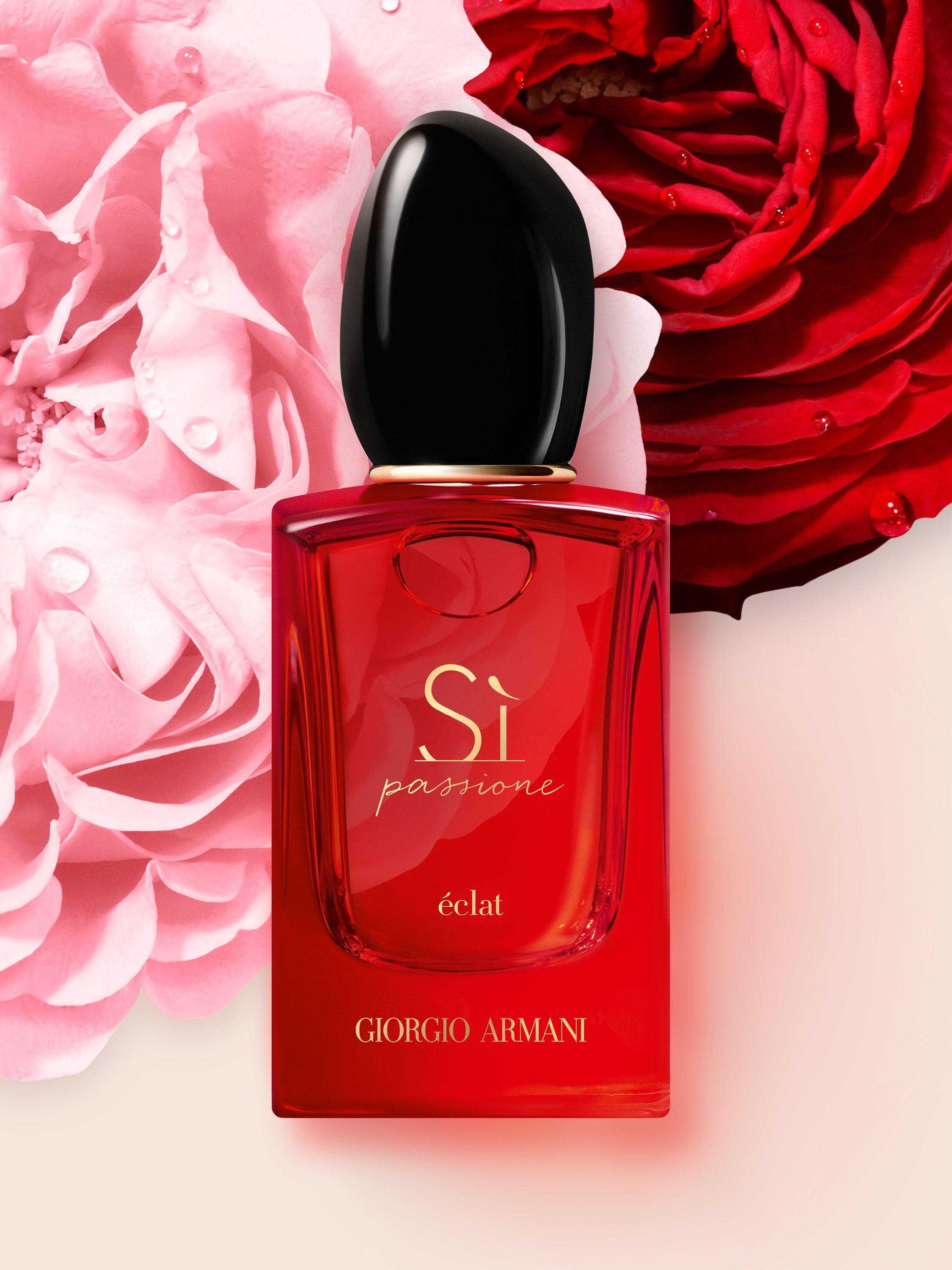Product image 7 of 7, which shows Giorgio Armani Si Passione Eclat Eau de Parfum, 100ml