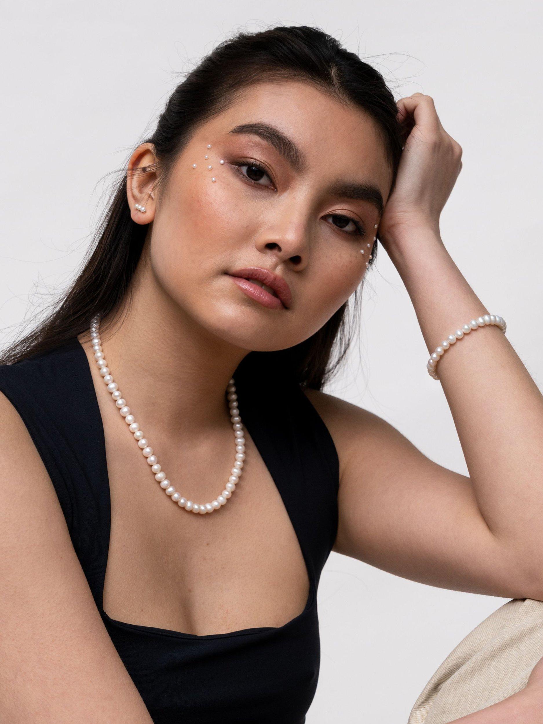 Product image 7 of 7, which shows Dower & Hall Freshwater Pearl Collar Necklace, White/Silver