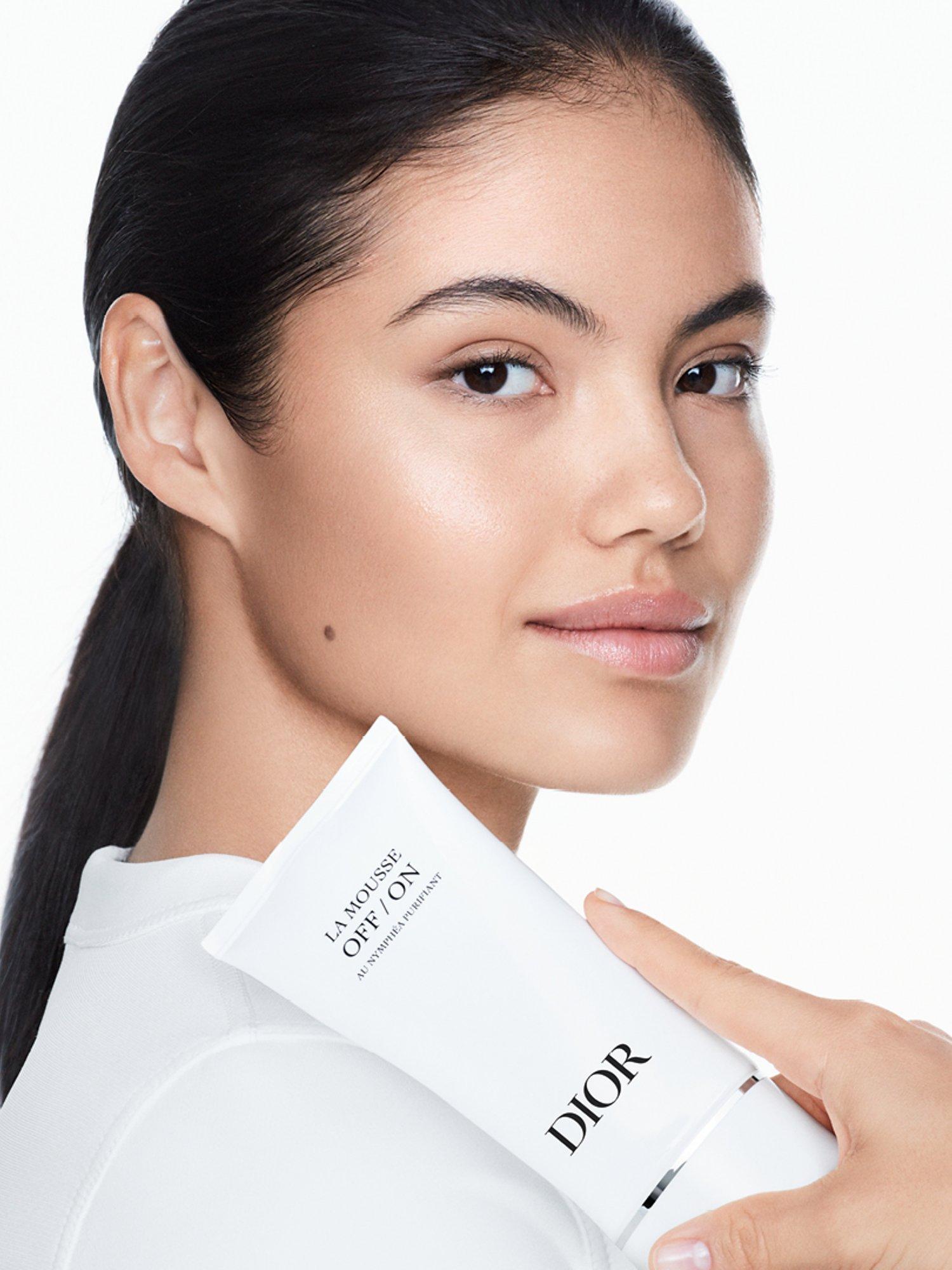 Product image 6 of 7, which shows DIOR Purifying Nymphéa Infused Cleansing Milk, 200ml