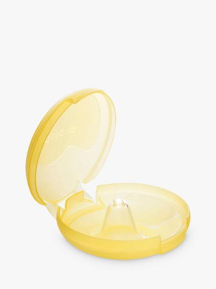Medela Large Silicone Nipple Shields, Pack of 2 - view 2, Clear