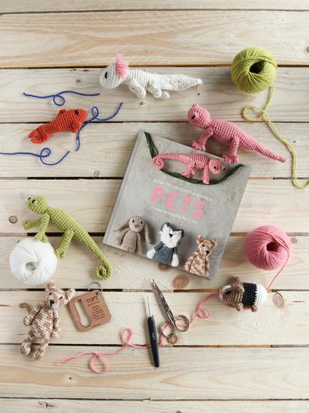 How to Crochet Animals Mini Book - Pets By Kerry Lord - view 2, 