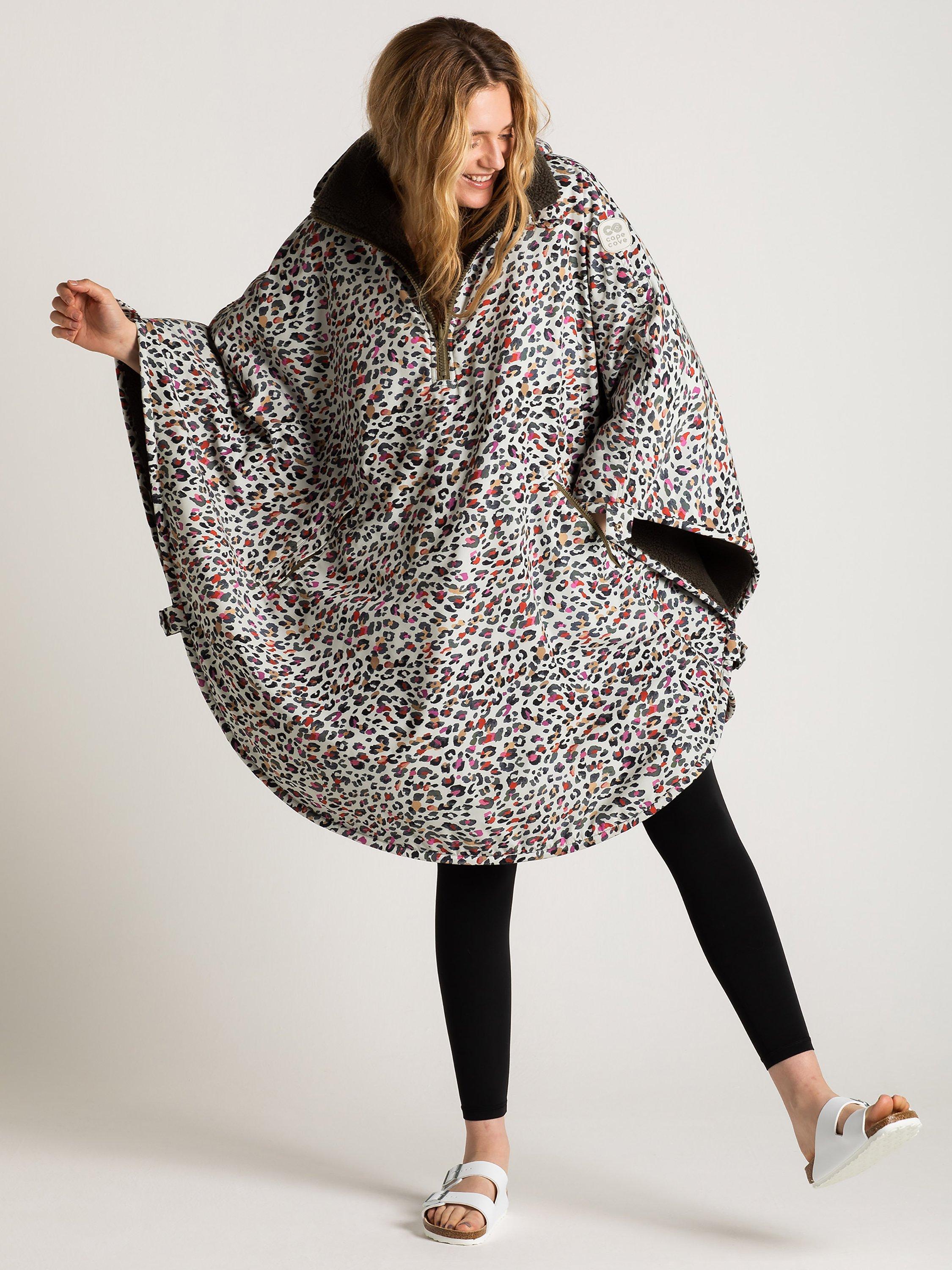 Cape Cove Shell Water Resistant Animal Print Cape Changing Robe, Neutral