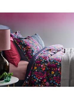 Designers Guild Saraille Digital Print Wallpaper - view 2, Fuchsia, P600/06