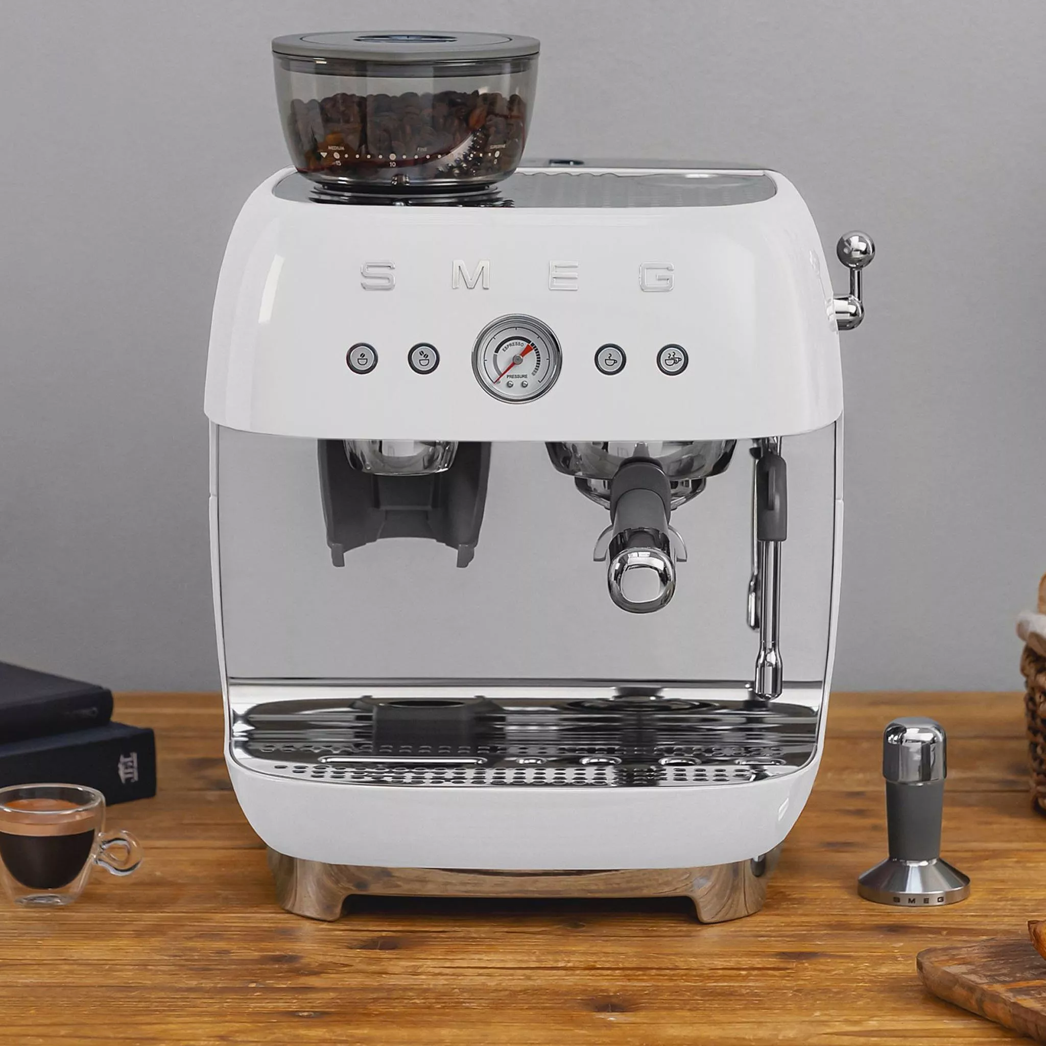 White Smeg coffee machine