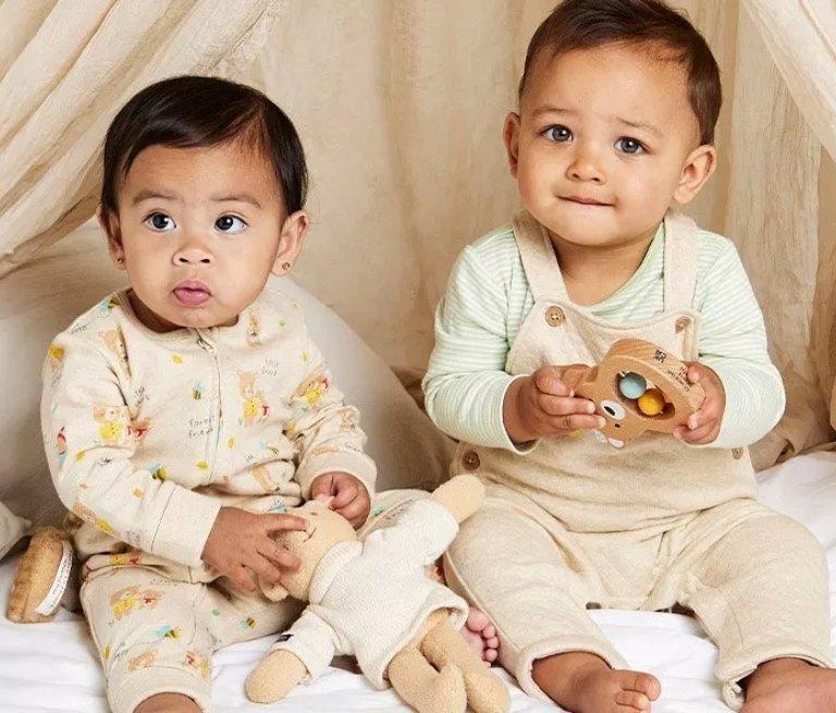 image of babies for mini cuddles banner