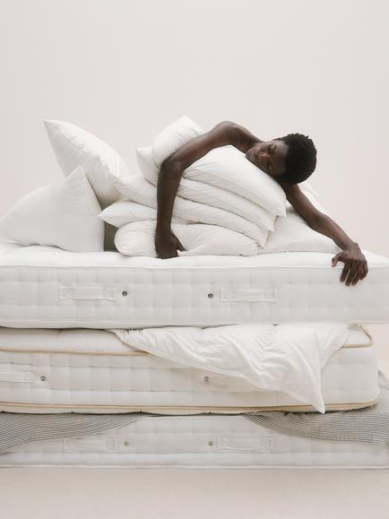 Bed Maths Bundle: Aches and Pains, King, White