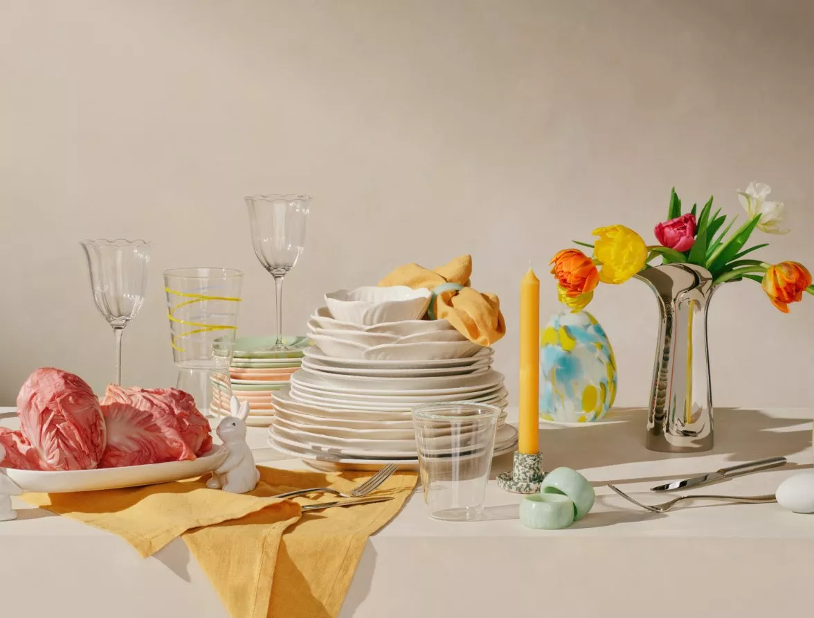 Bring stylish spring touches to your table this Easter 