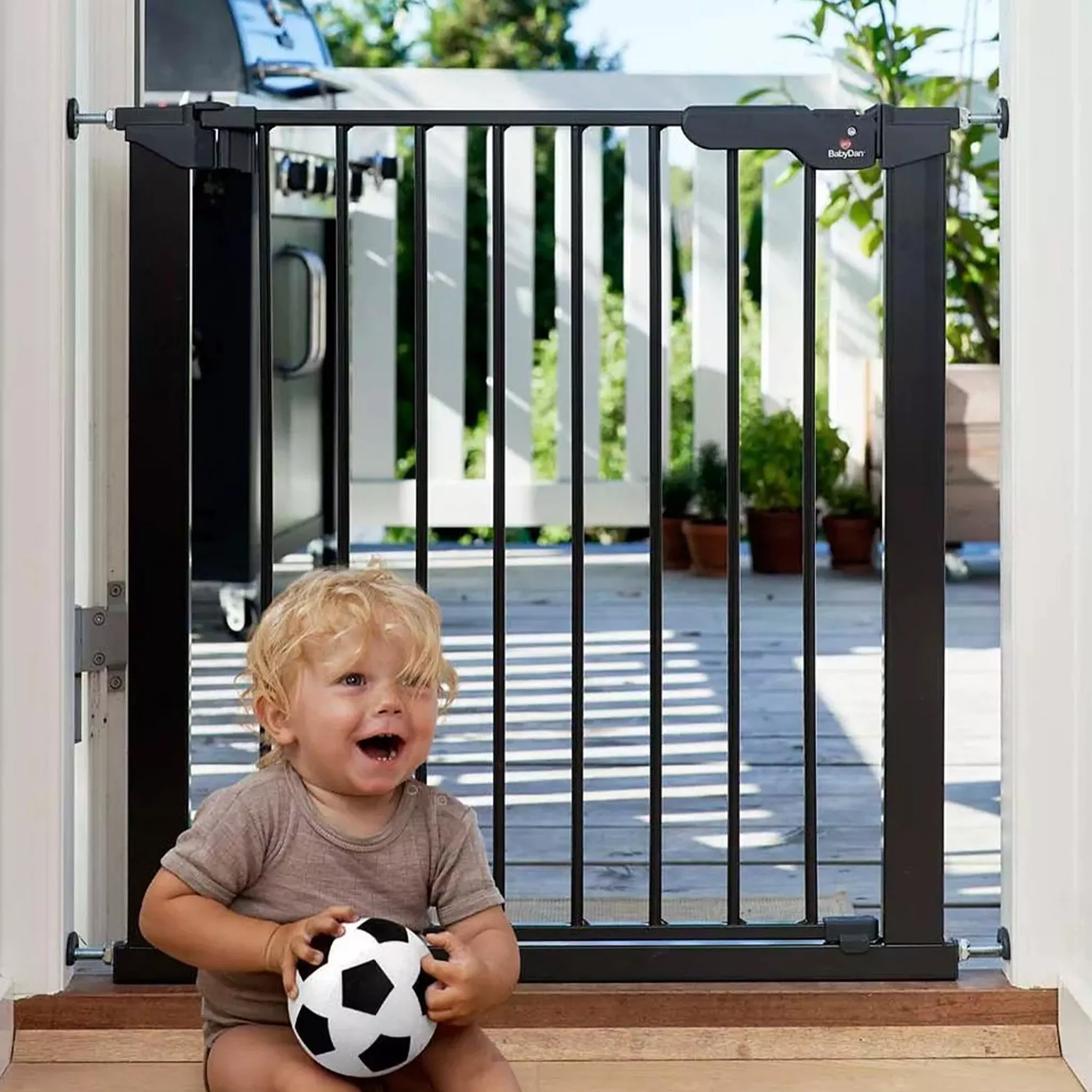 Baby stair gate