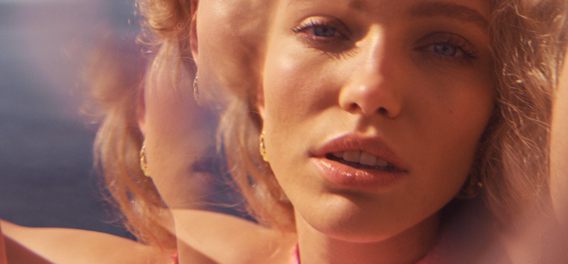 Image of a model with dewy skin