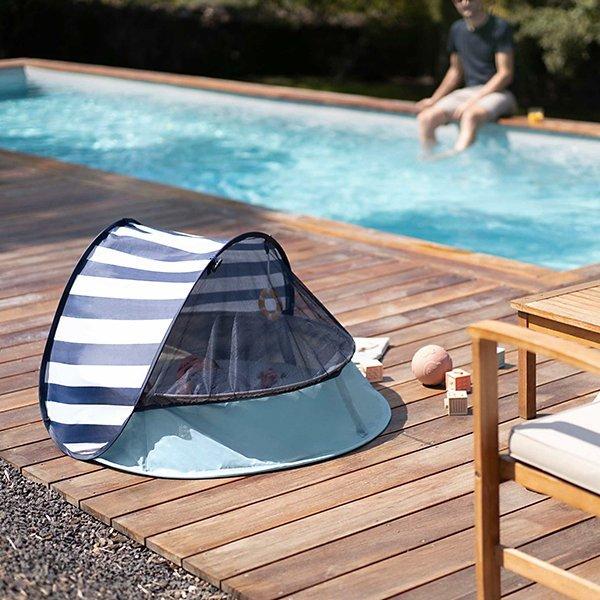 UV TENTS