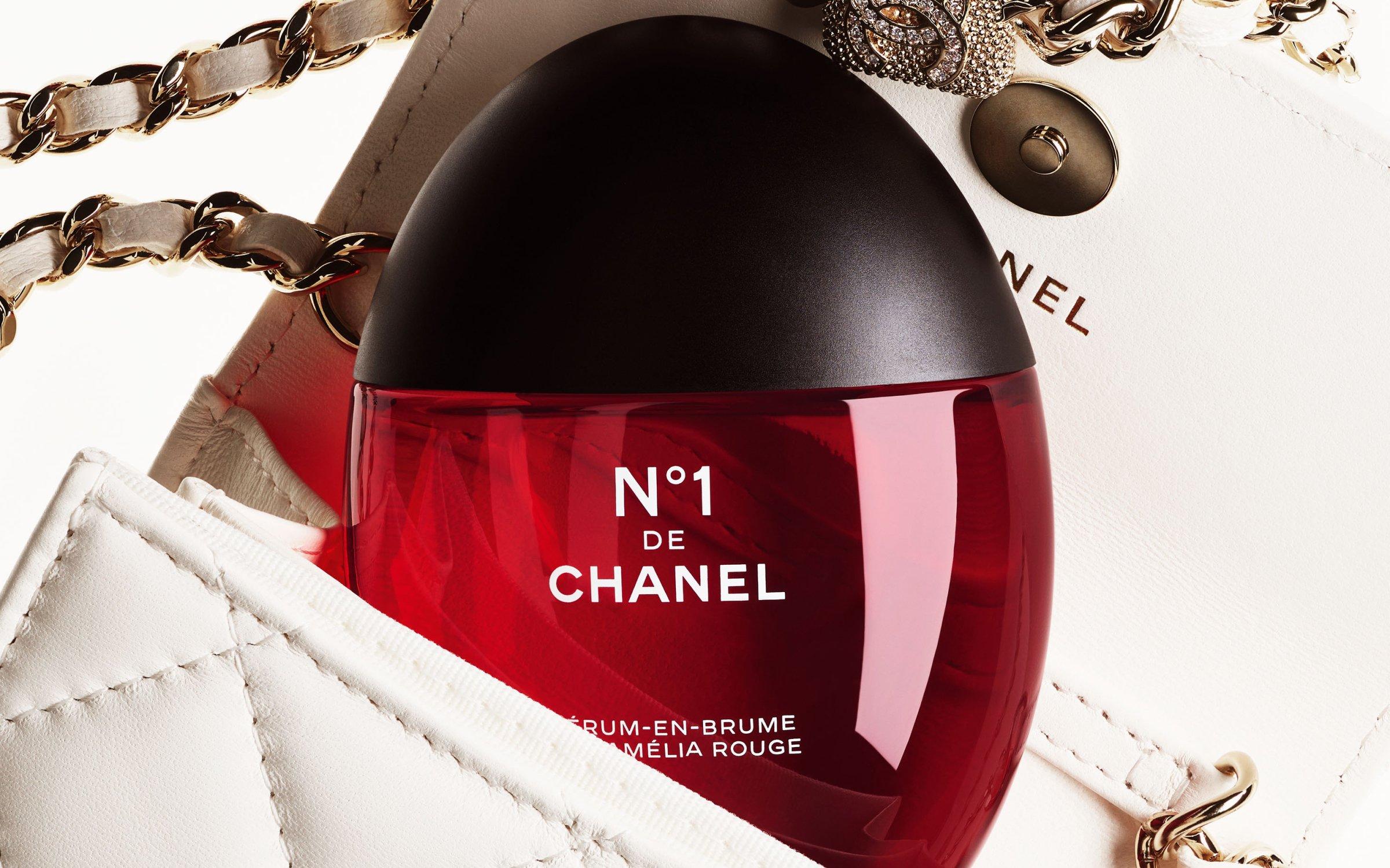 image of a Chanel perfume