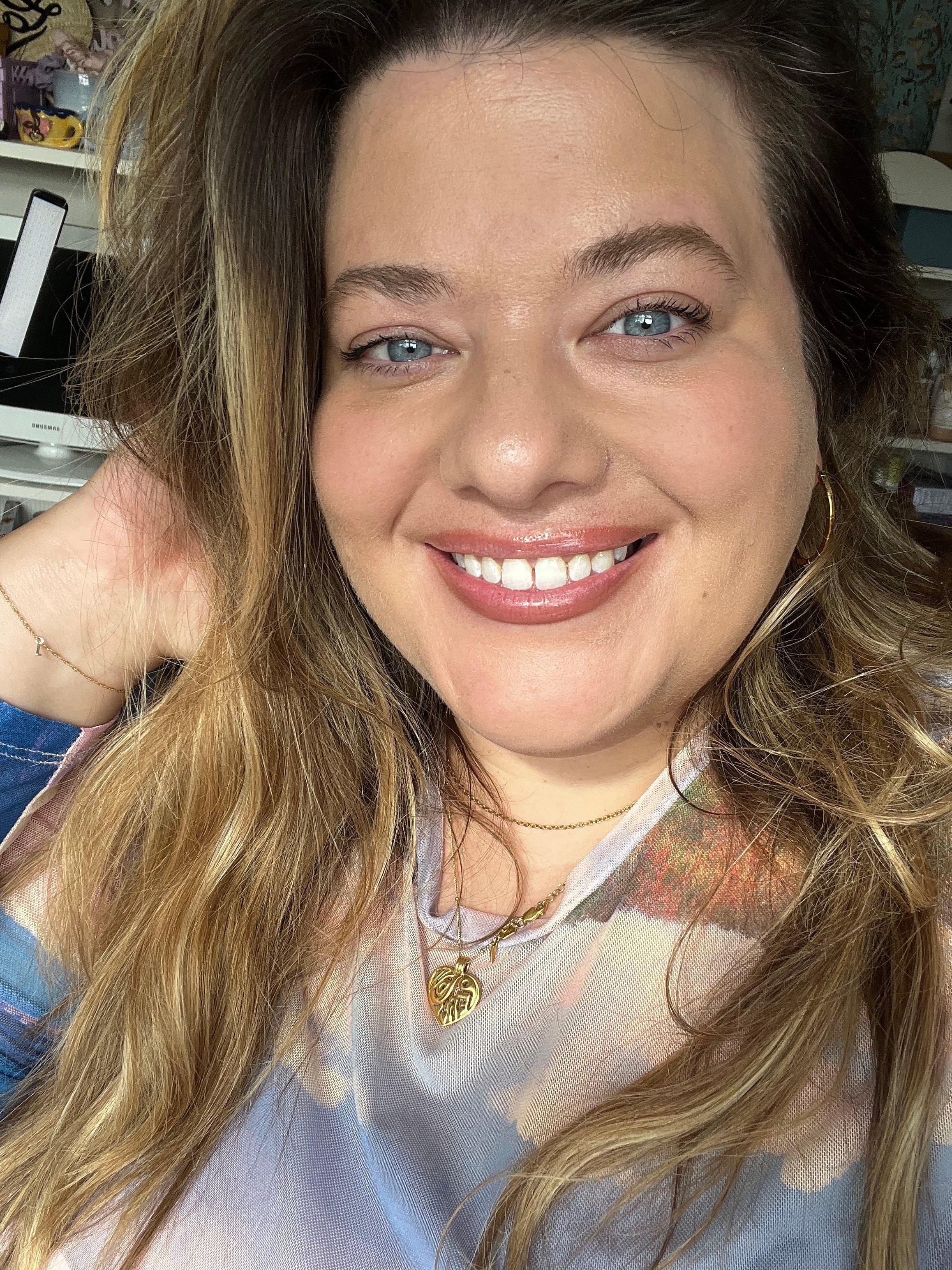 Charlotte Tilbury Hollywood Flawless Filter