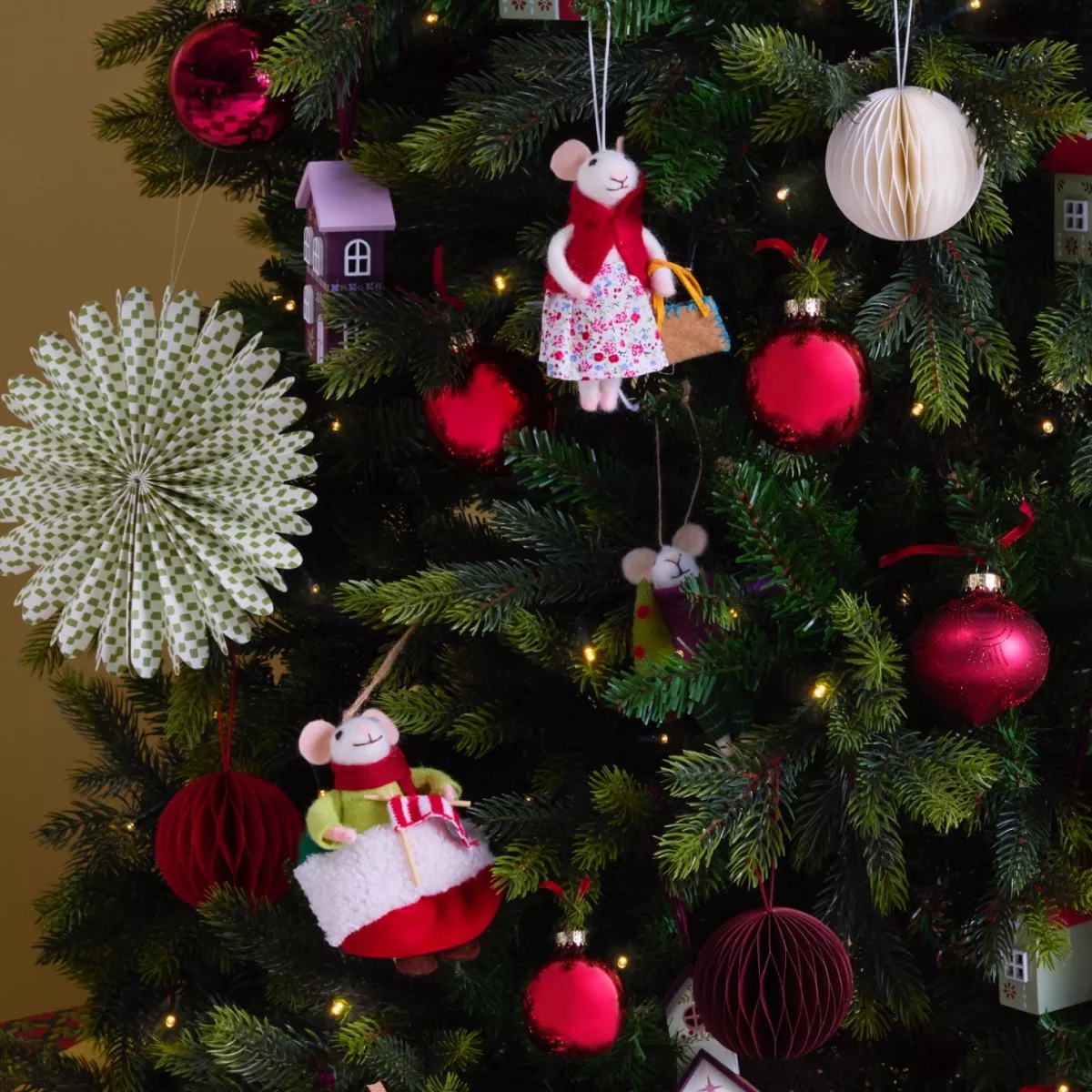 Christmas tree decoration ideas