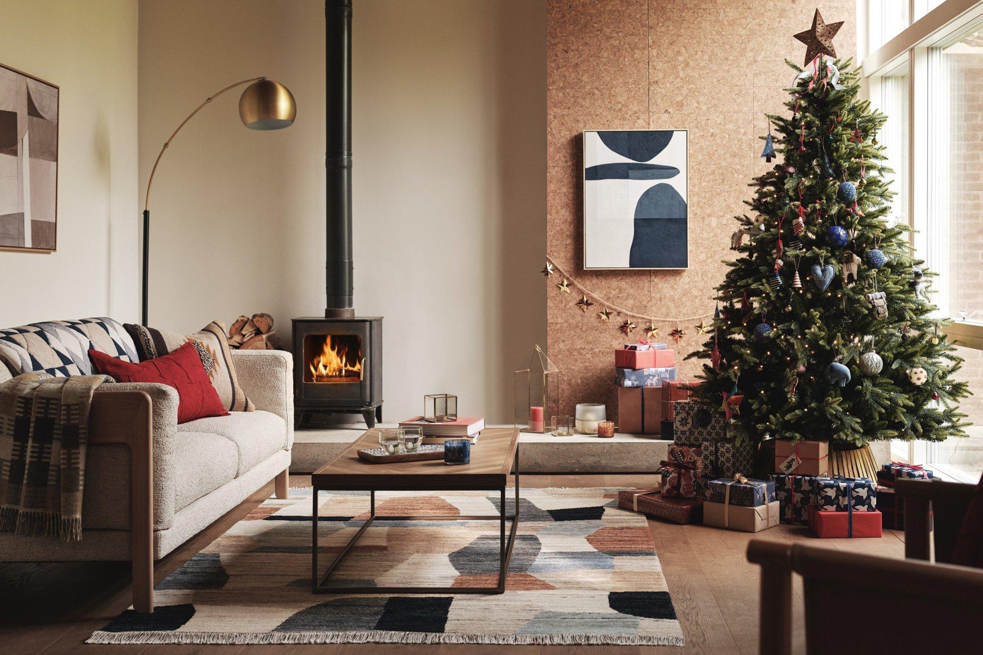5 steps to decorating your best Christmas tree yet