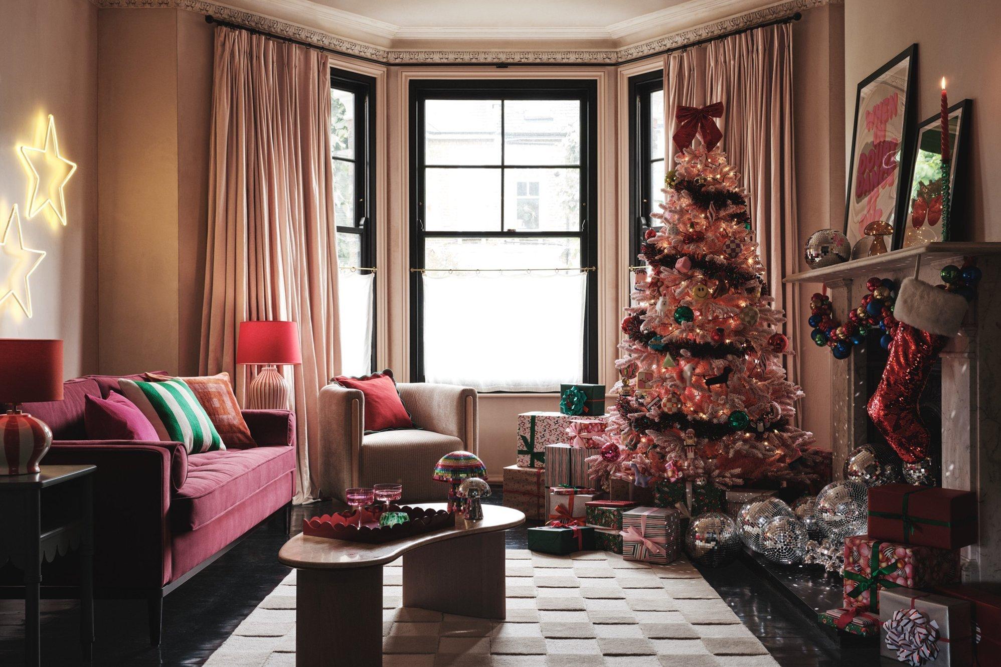 5 steps to decorating your best Christmas tree yet