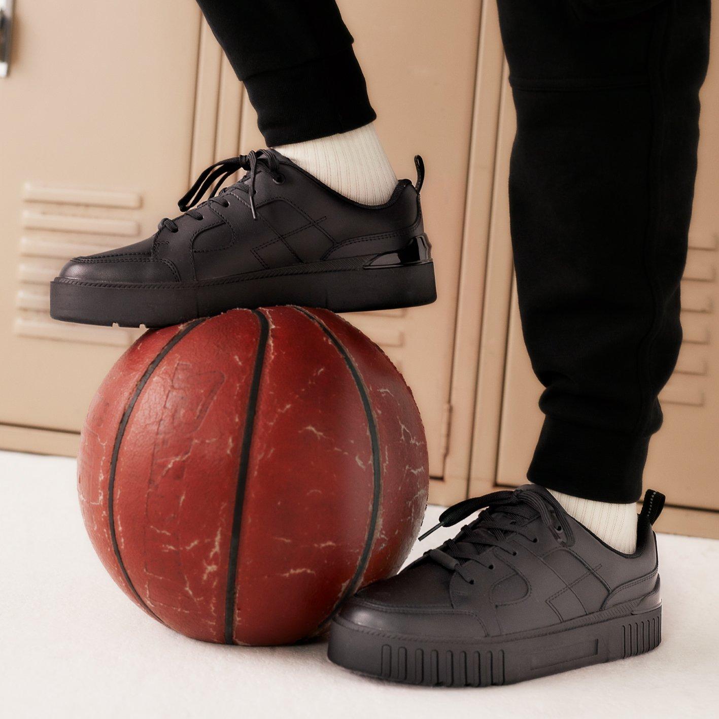 clarks shoe image