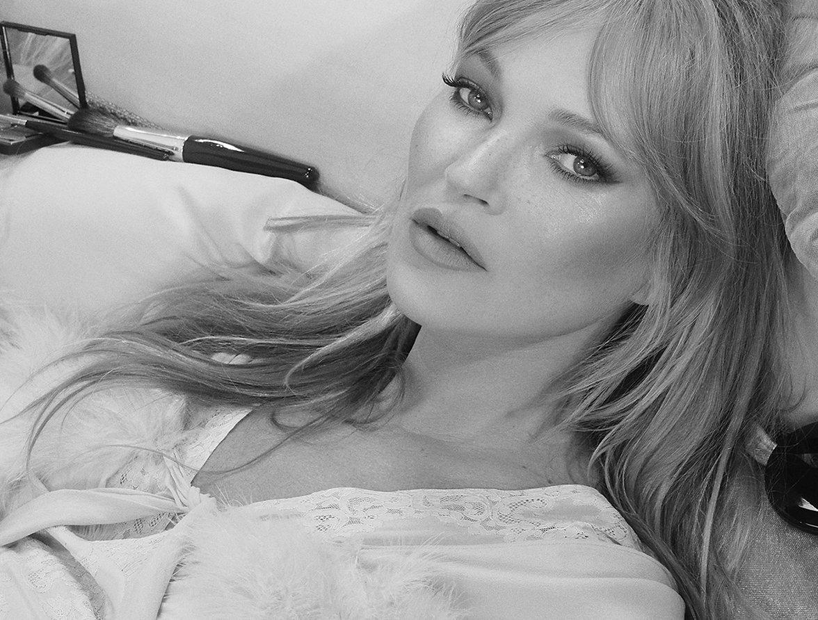 Charlotte Tilbury’s Matte Beauty Blush Wand is here