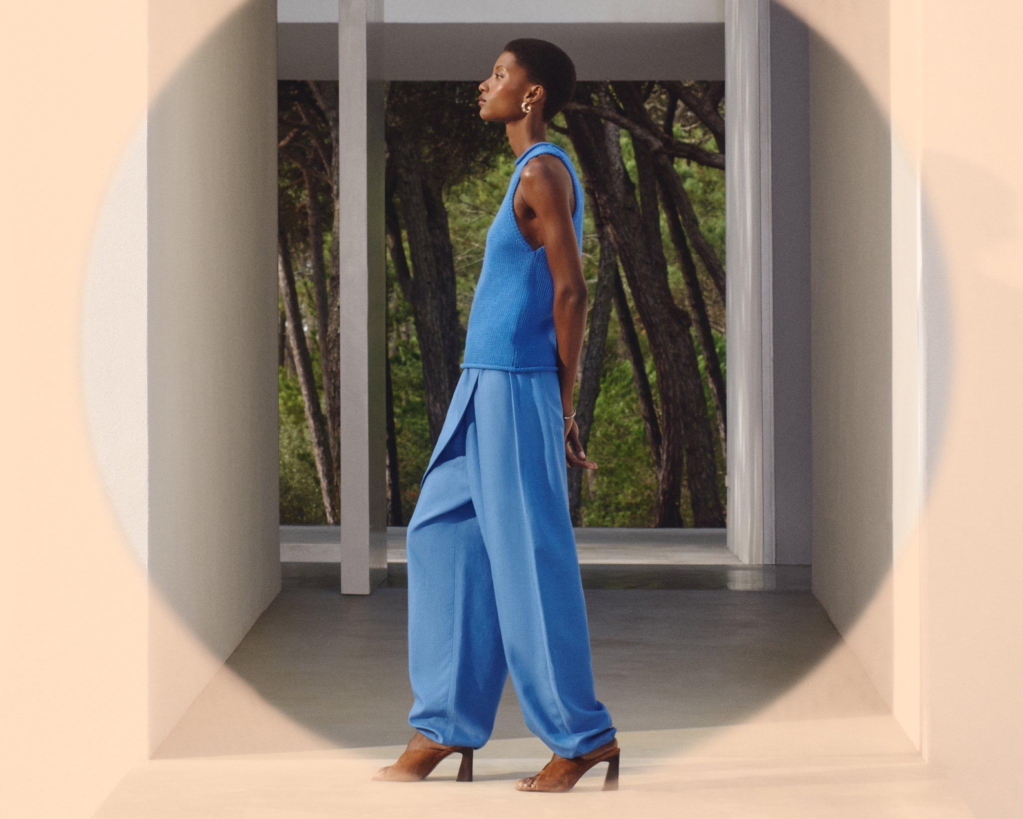 Dopamine Dressing 2026: How To Boost Your Mood With Colour