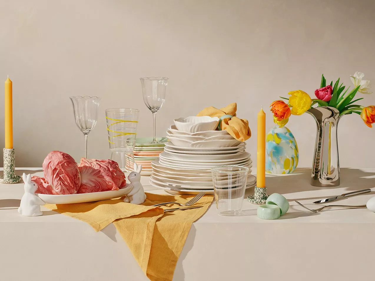 Lay the perfect Easter table