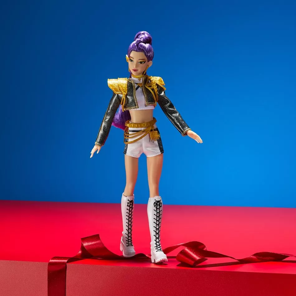 K-Pop Demon Hunters Rumi Singing Doll