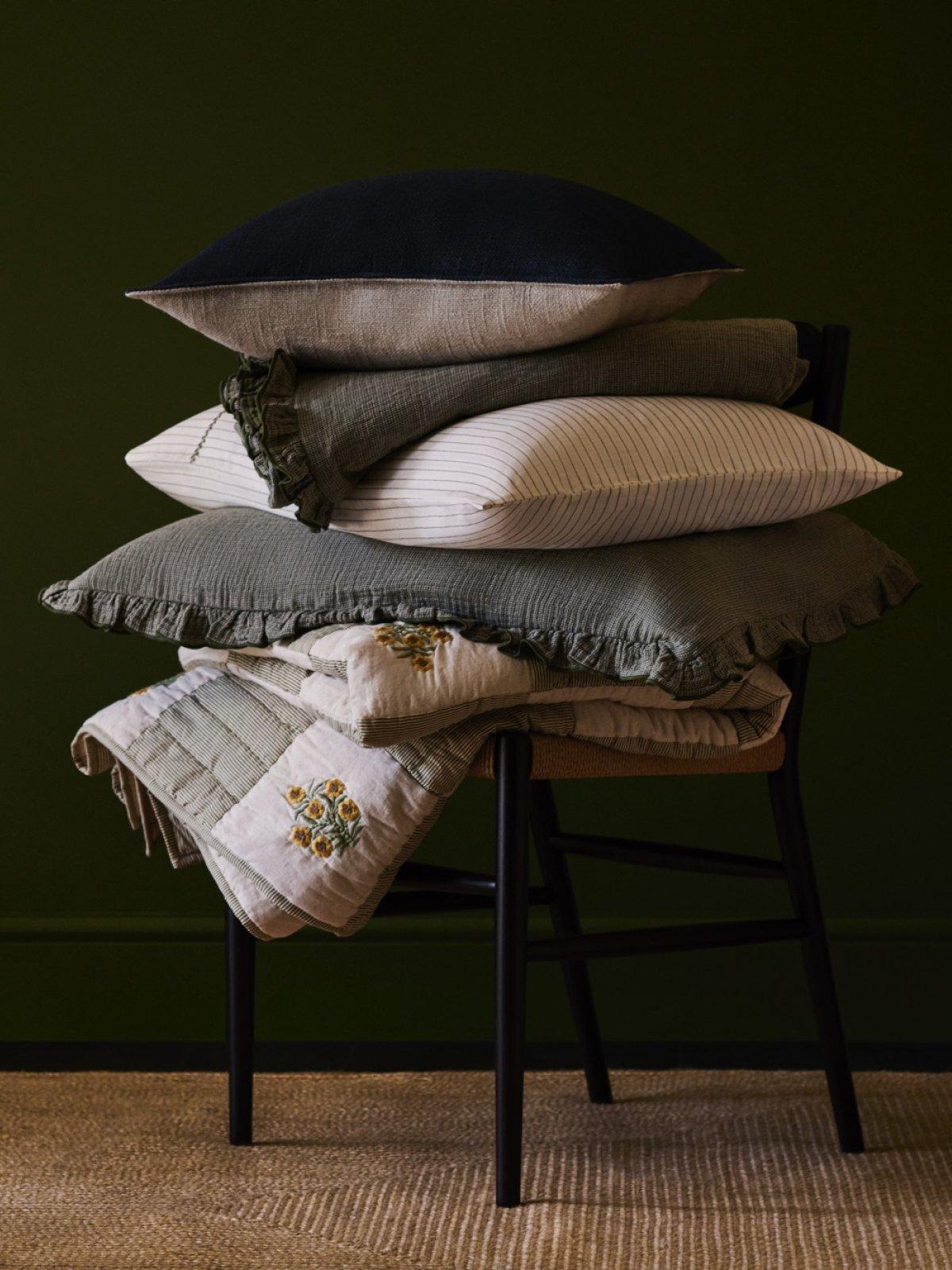 Box out: Home Design Service - Refreshing a room? Need a hand redesigning your whole house? Our Home Design Stylists can help with free personalised advice to suit all your needs.